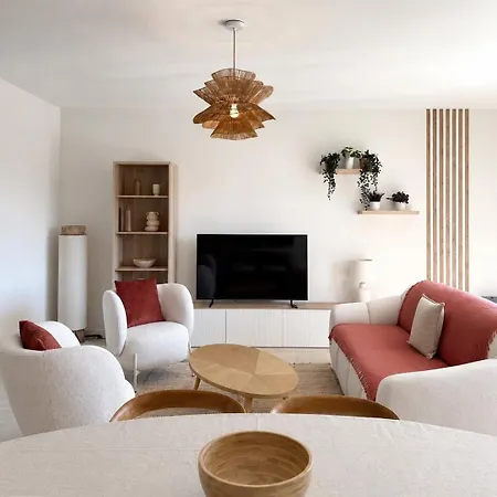 Διαμέρισμα 82m2 6 People Terrace Air Conditioning Parking