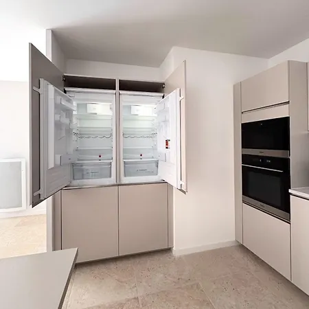82m2 6 People Terrace Air Conditioning Parking Cogolin