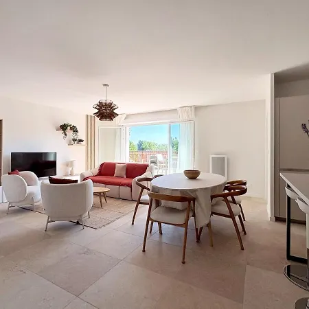 82m2 6 People Terrace Air Conditioning Parking Διαμέρισμα *